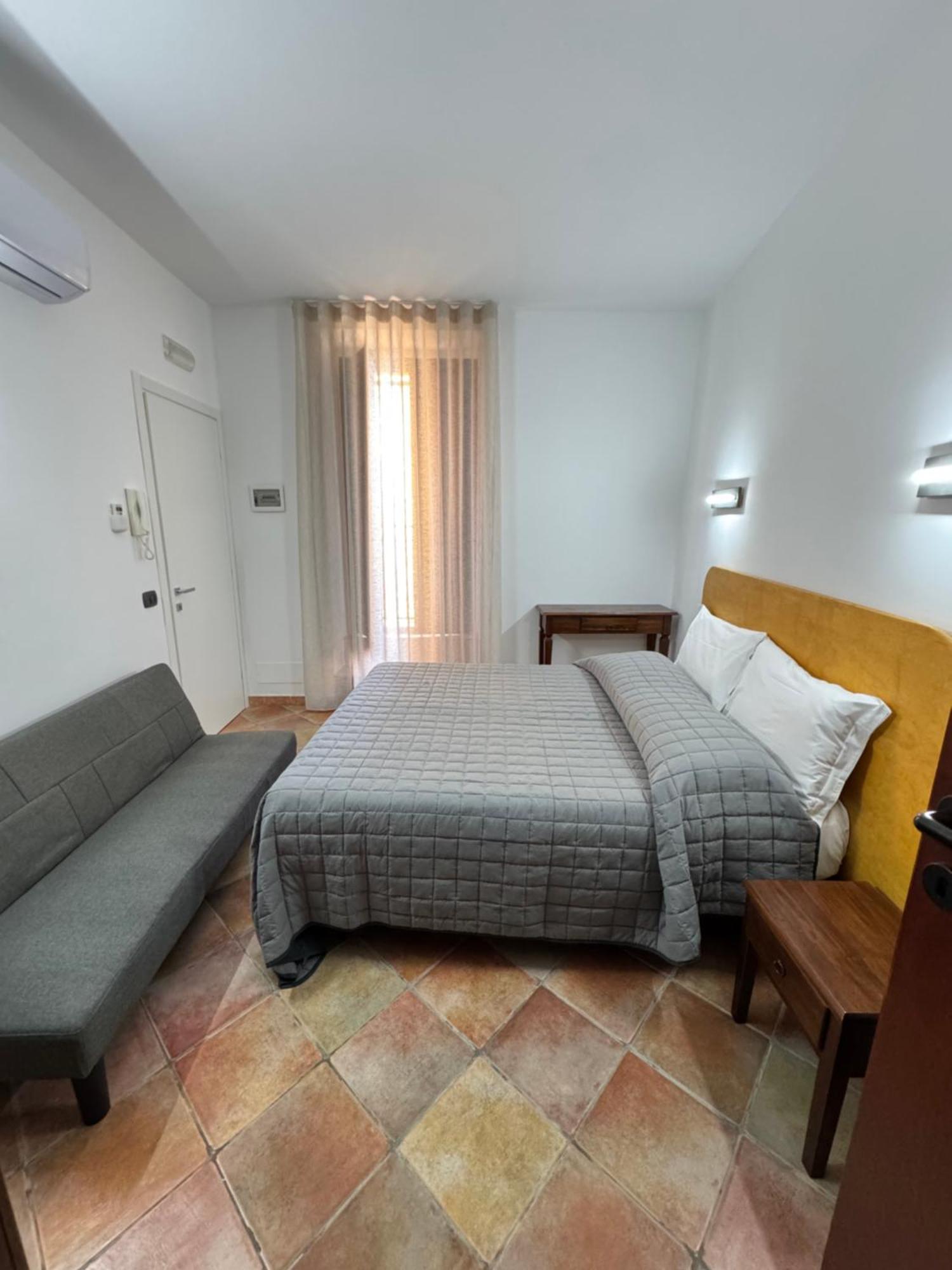Le Scalette Del Centro Hotel Agrigento Luaran gambar